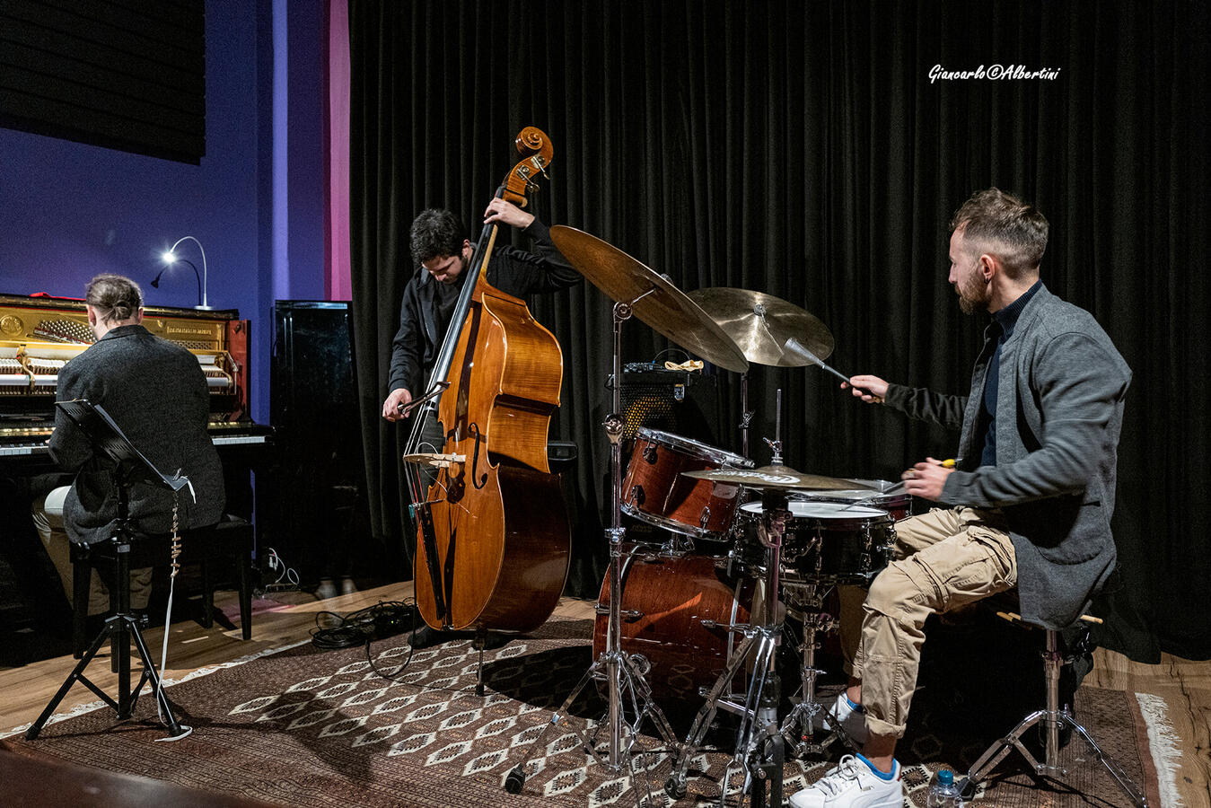 Past1trio live in Vicenza